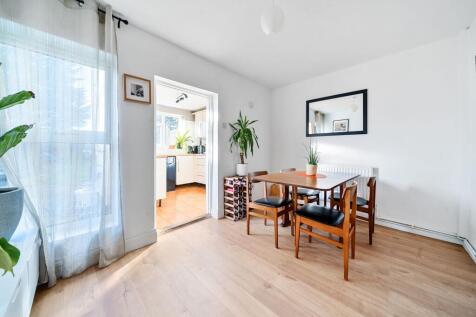 Dining Room (3)