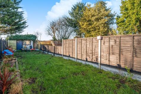 Rear Garden (1)