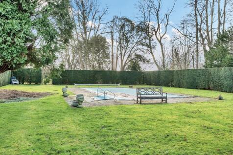 Swimming Pool (1)