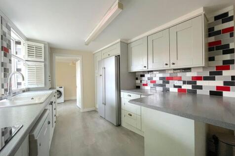 Kitchen (1)