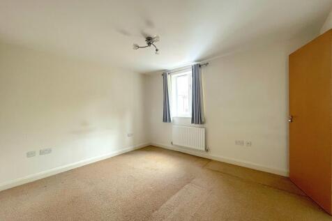 Bedroom One (1)