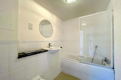 Bathroom (1)