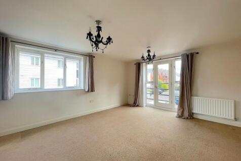 Living Room/Dining Room/Kitchen (3)