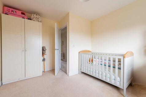 Bedroom Two (2)