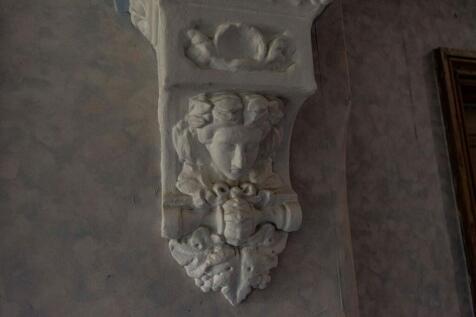 Entrance Hall (2)