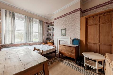 Bedroom One (1)