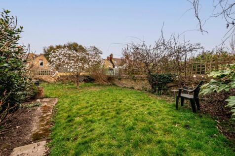 Rear Garden (3)
