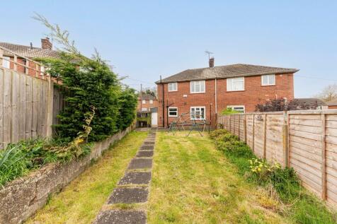 Rear Garden (2)