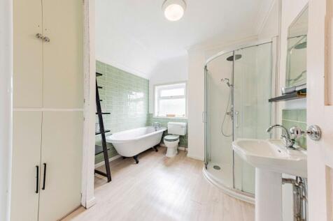 Bathroom (1)