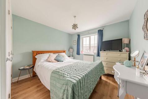 Bedroom One (1)