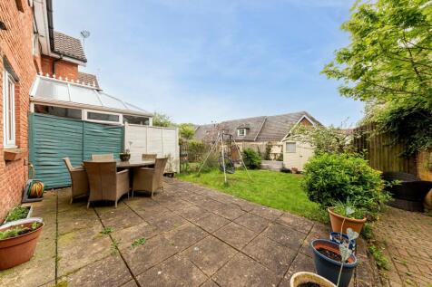 Rear Garden (2)