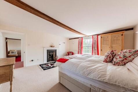 Bedroom One (2)