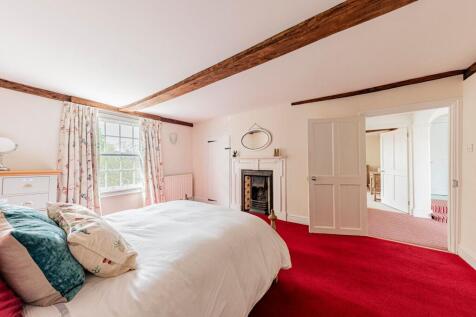 Bedroom Two (2)