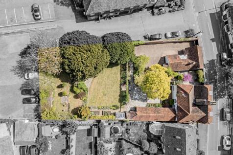 Plot (1)