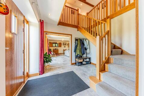 Entrance Hall (1)