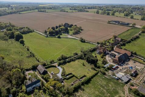 Plot (2)