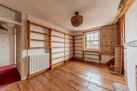 Bedroom Two (3)