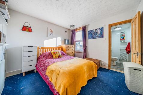 Bedroom Two (1)