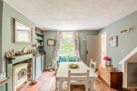 Dining Room (2)