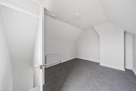Bedroom Three (2)