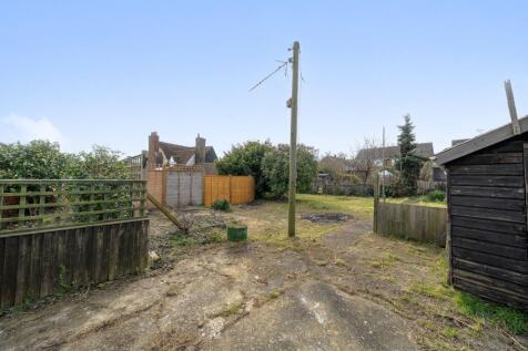 Rear Garden (2)