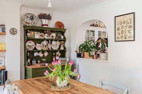 Dining Room (4)