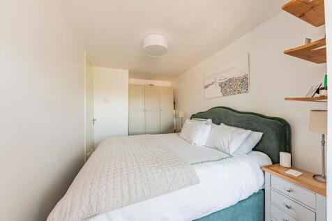 Bedroom One (2)