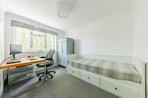 Bedroom Three (1)