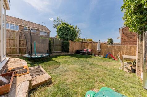 Rear Garden (3)