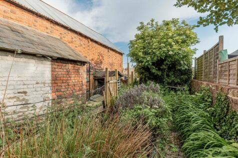 Rear Garden (4)
