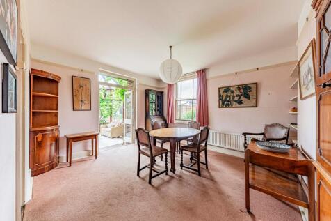 Dining Room (1)