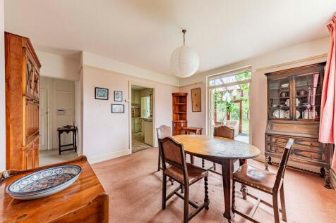 Dining Room (2)