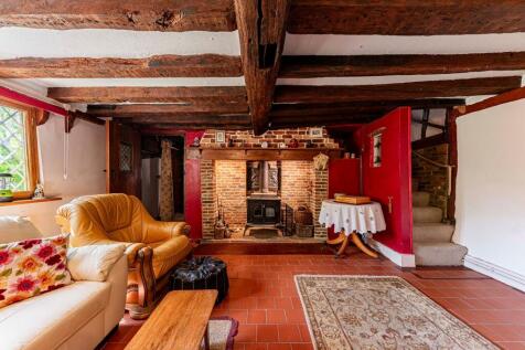 Living Room (1)