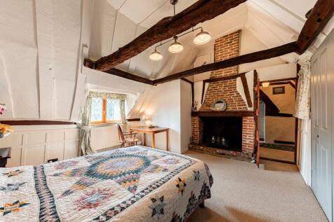 Bedroom One (1)