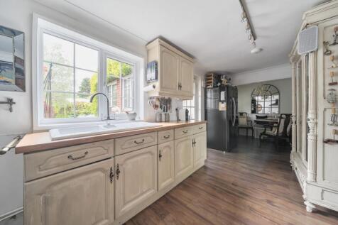 Kitchen (1)