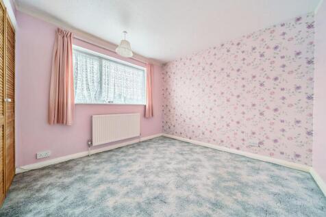 Bedroom Two (2)