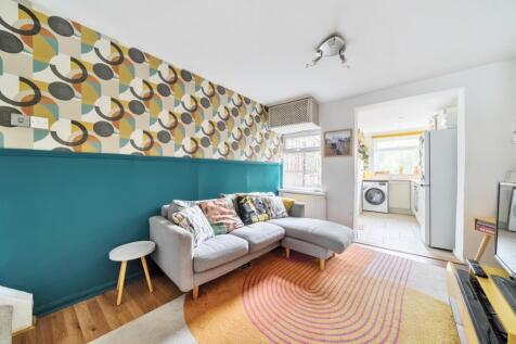 Living Room (3)