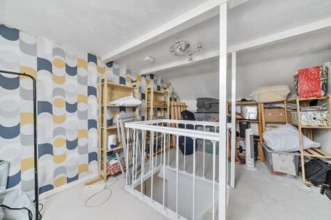 Loft Room (2)