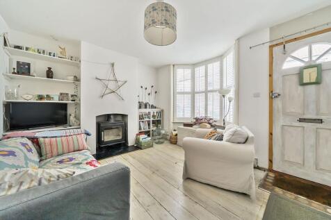 Living Room (1)