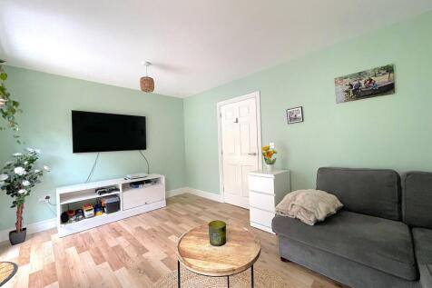Living Room (1)