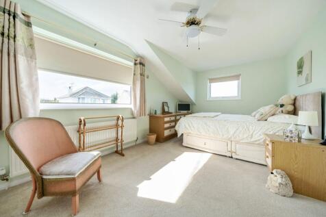 Bedroom Two (2)