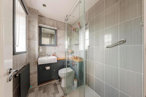 En-Suite (1)