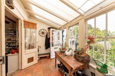 Entrance Porch (1)