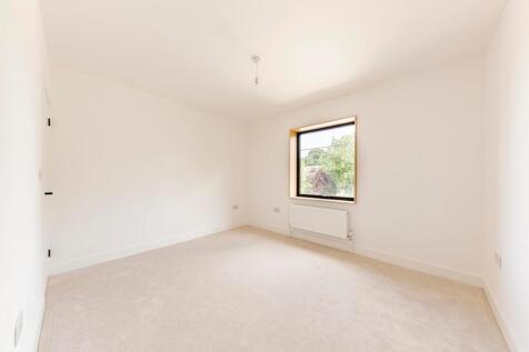 Bedroom One (2)