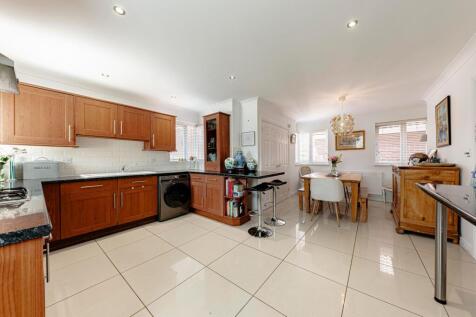 Kitchen (1)
