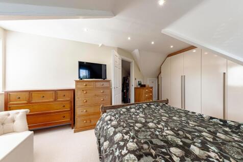 Bedroom One (2)