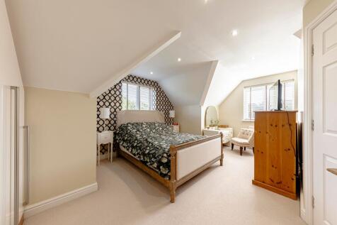 Bedroom One (4)