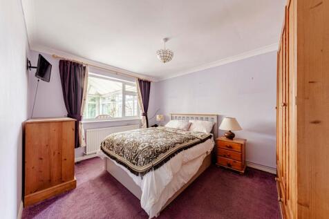 Bedroom Three (1)