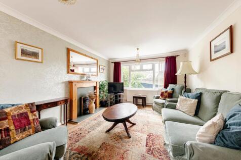 Living Room (1)