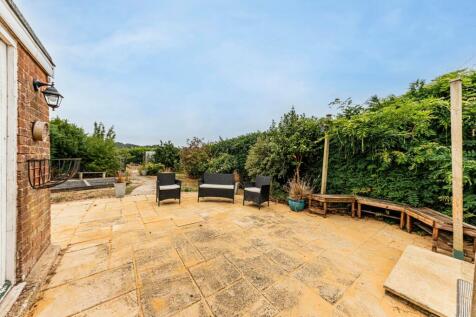 Rear Garden (1)